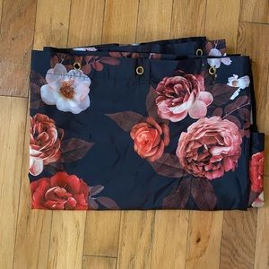 Flower shower curtain